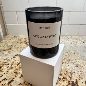 Byredo Apocalyptic Candle in Black and White